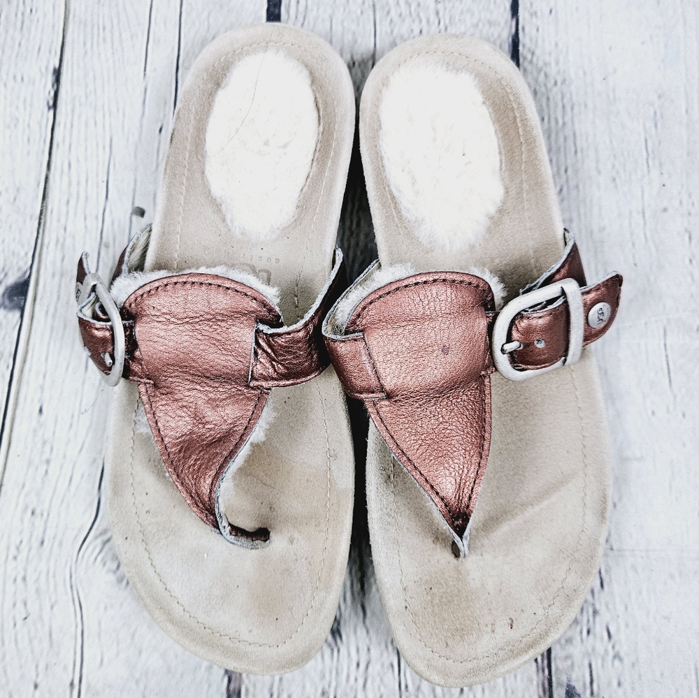 UGG | Gypsy metallic leather & sherpa fur lined thong flipflop sandals